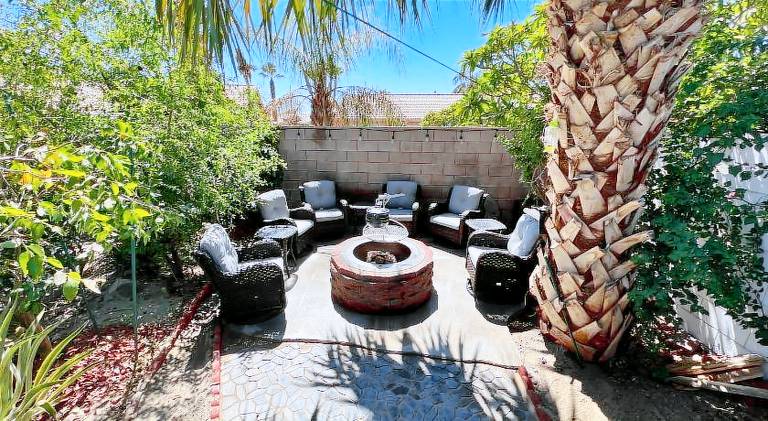 Fully equipped vacation home with private pool, garden & terrace | Suitable for remote work | Pets allowed — photo 5