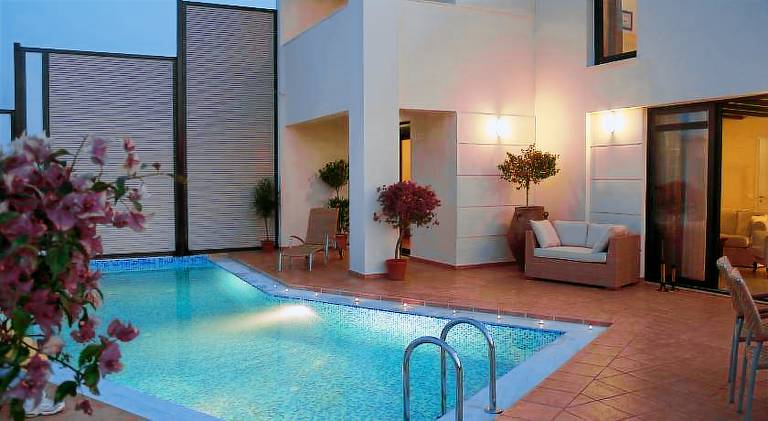Wonderful villa with jacuzzi & pool | Dogs allowed in Platanias