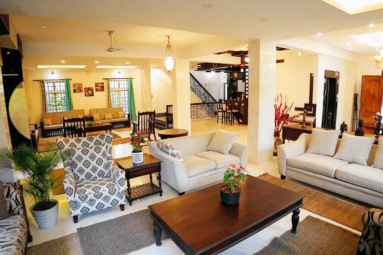 1200 m&sup2; Ferienhaus