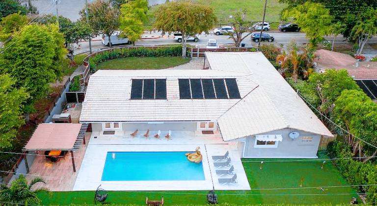 Villa with pool | Pets are welcome — photo 4
