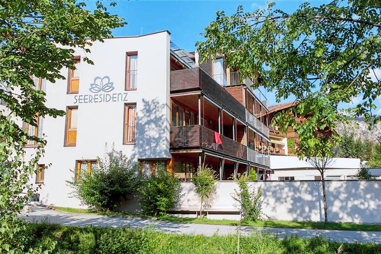 Holiday apartment with garden & terrace | Lake view — photo 2