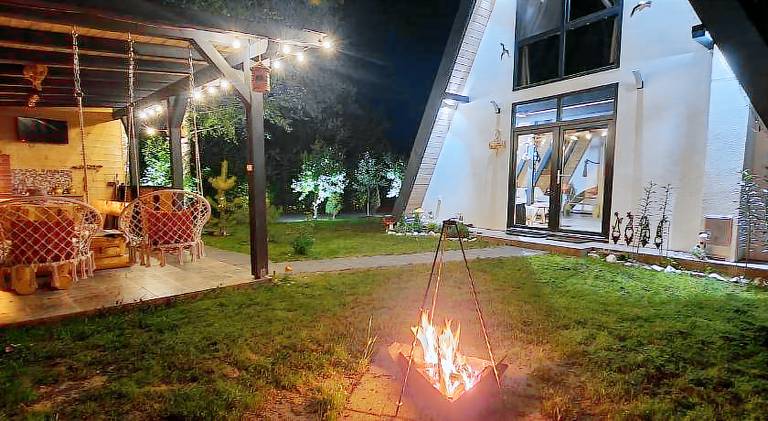 Beautiful vacation home with garden, terrace & hot tub | Pets allowed — photo 5