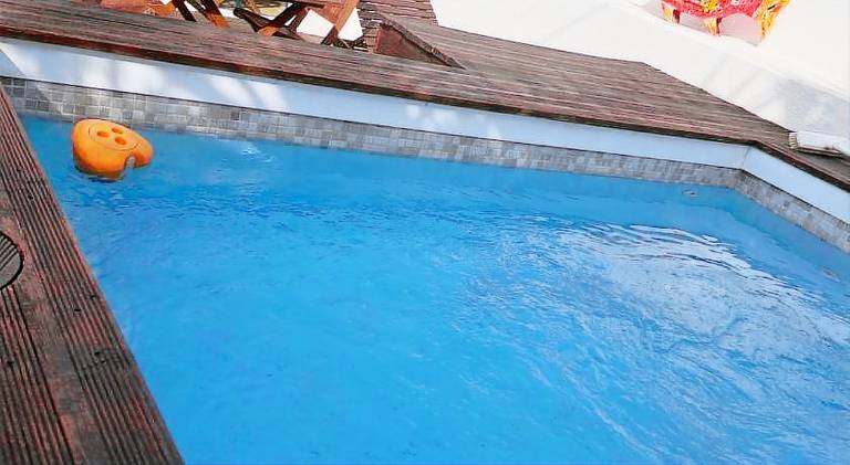 Apartment with yard, private pool & terrace — photo 4