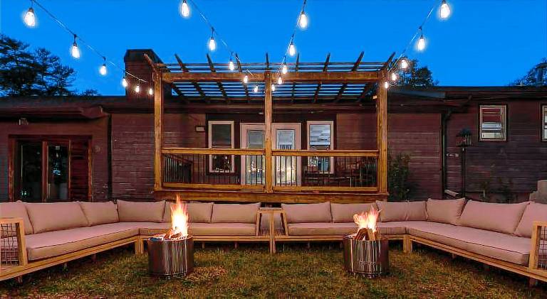 CedarWood Inn — photo 2