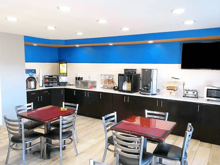 Americas Best Value Inn Denham Springs Baton Rouge — photo 4