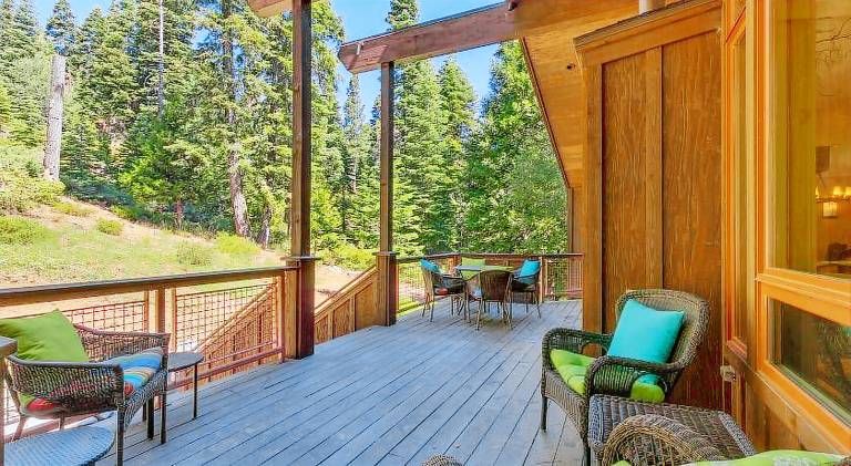 House with 4 rooms for 8 persons in Tahoe City, CA
