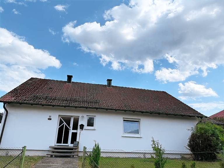 Holiday Home 'Jo und Jo' with Private Terrace, Private Garden and Wi-Fi in Tuebingen