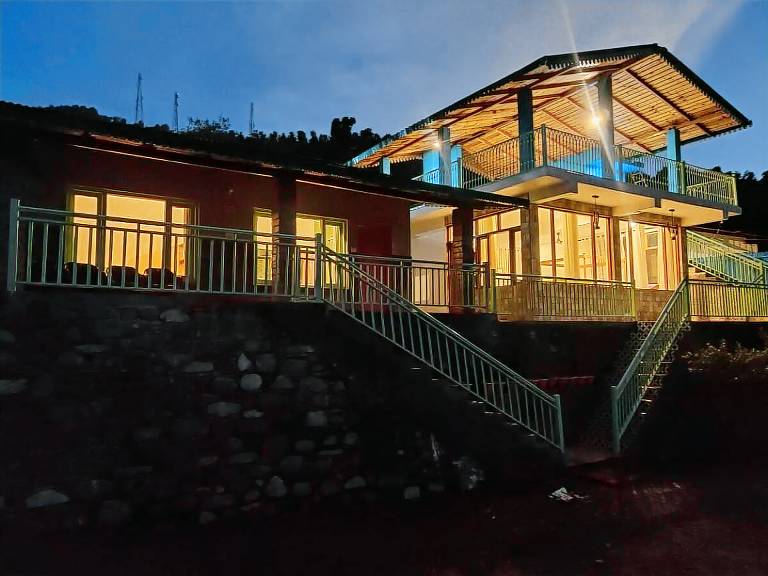 Villa with BBQ & garden in Dhari