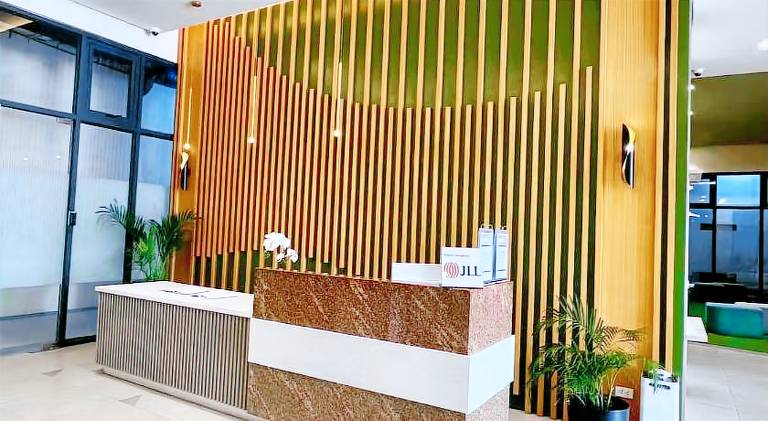 Serviced apartment with garden, terrace & private pool — photo 4