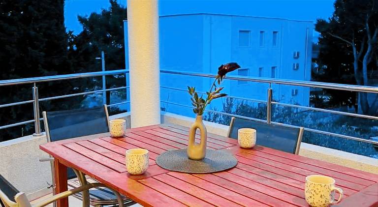 Apartment with yard, BBQ & terrace | Beach nearby | Pets are welcome — photo 3