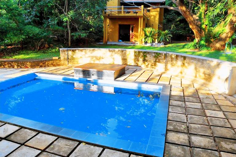 Ample vacation home with pool, yard & patio | Pets allowed — photo 3