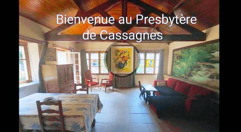House with 1 room for 5 persons in Cahors