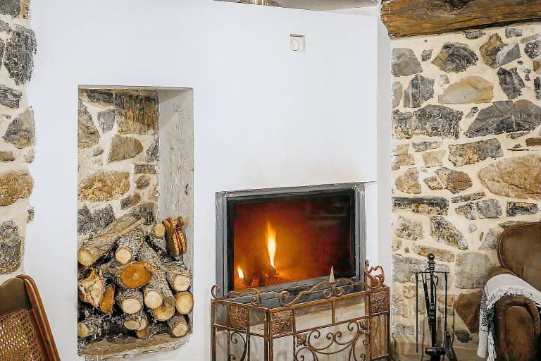 Country House 'La Casa Del Diezmo De La Montaña' with Mountain View, Private Terrace and Wi-Fi — photo 4