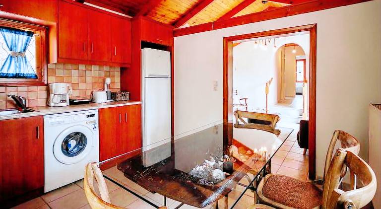Vacation home with garden & barbeque — photo 2