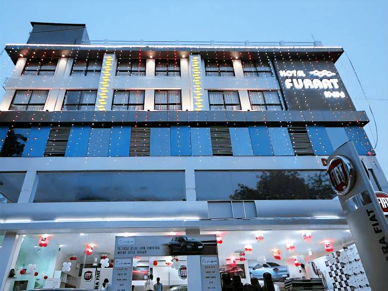 Hotel Furaat Inn
