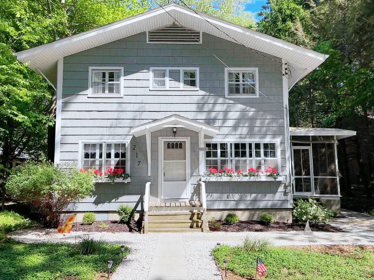 Cabin Douglas