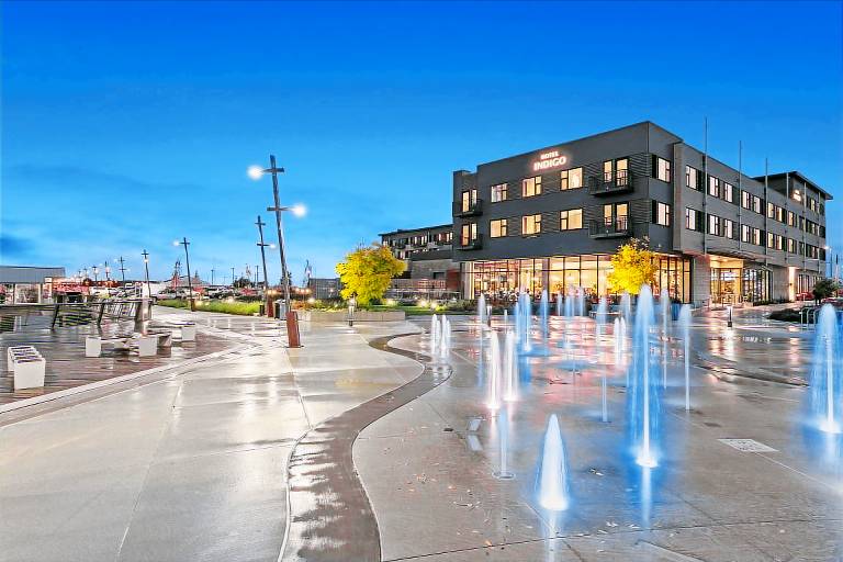 Hotel Indigo Everett - Waterfront Place By IHG — photo 5
