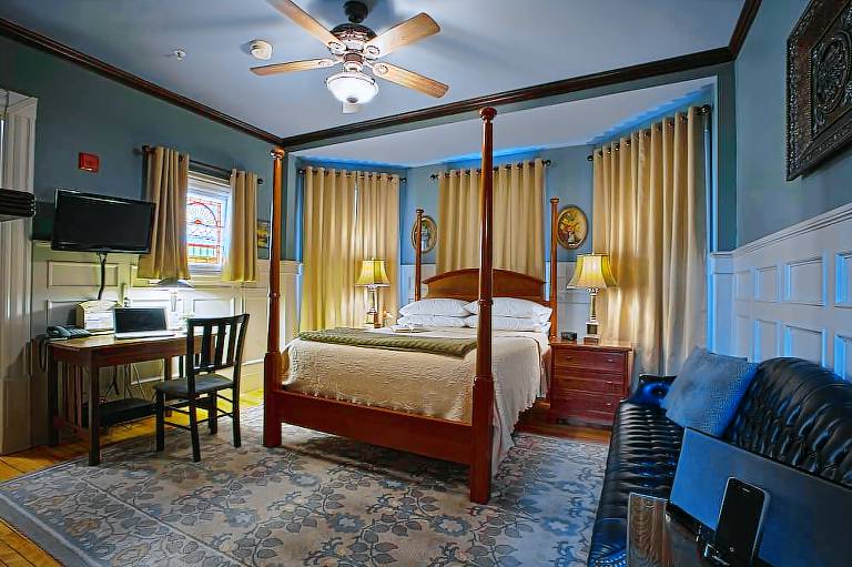 Bed and breakfast  Highlands