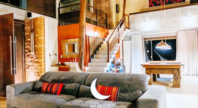 Charming house with hot tub | Pet-friendly — photo 2