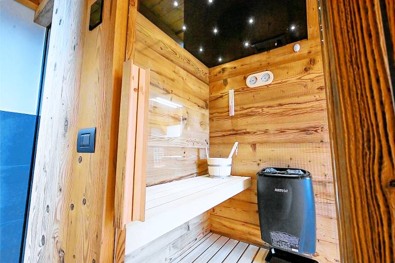 Family-friendly holiday apartment with BBQ, sauna & garden | Pet-friendly — photo 4
