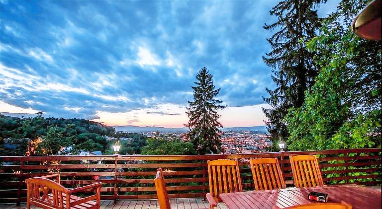 Villa with 4 rooms for 10 persons in Brasov