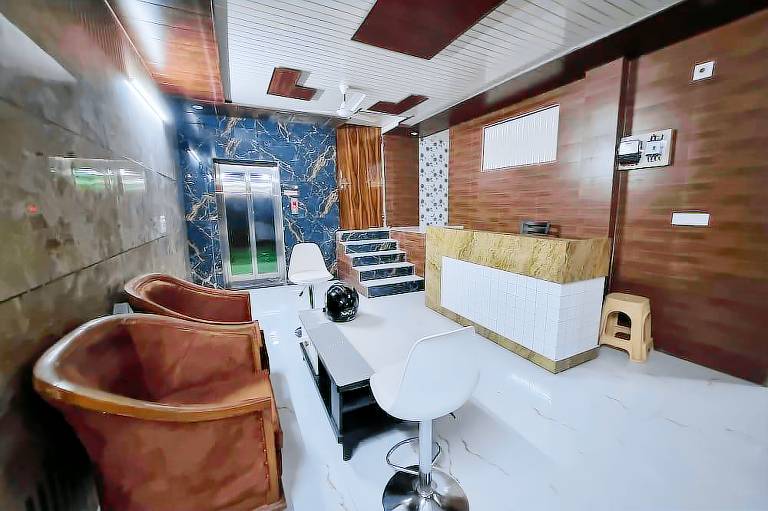 Hotel Sarlanchal
