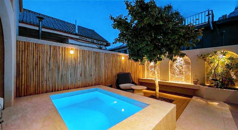 Qingdao Innland seaview designer hotspring hotel — photo 2