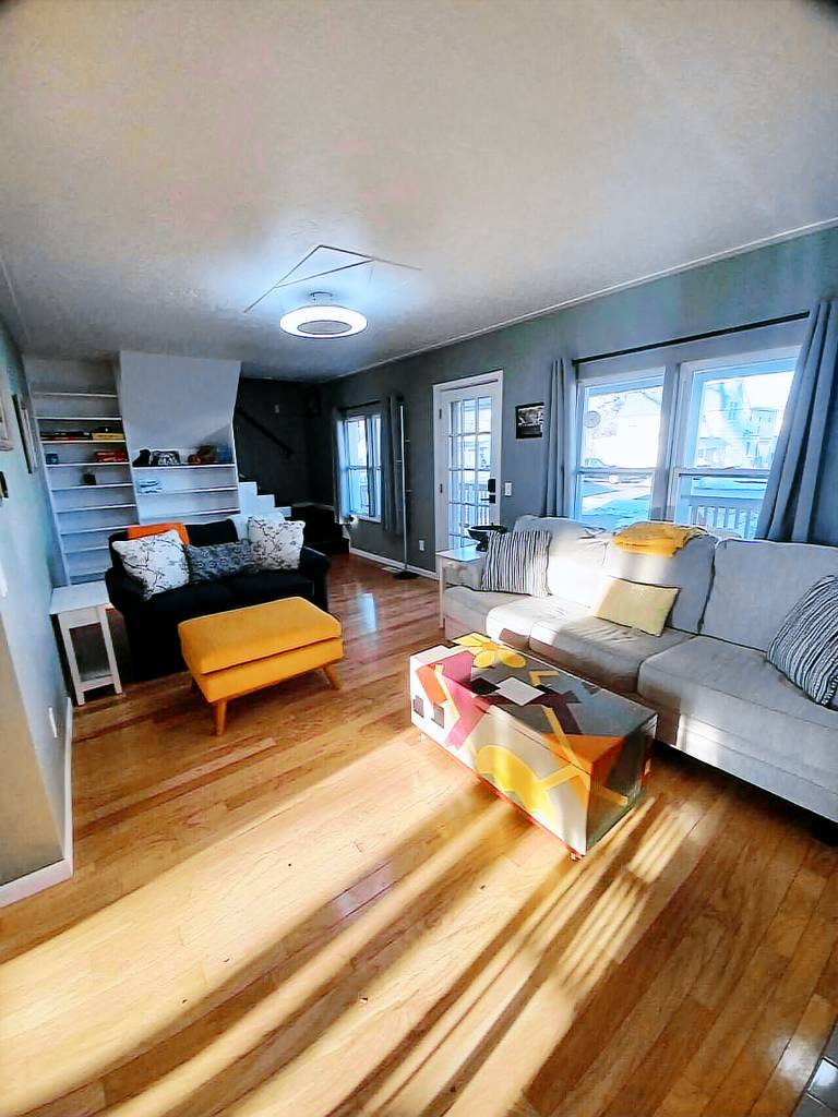 House  East Tawas