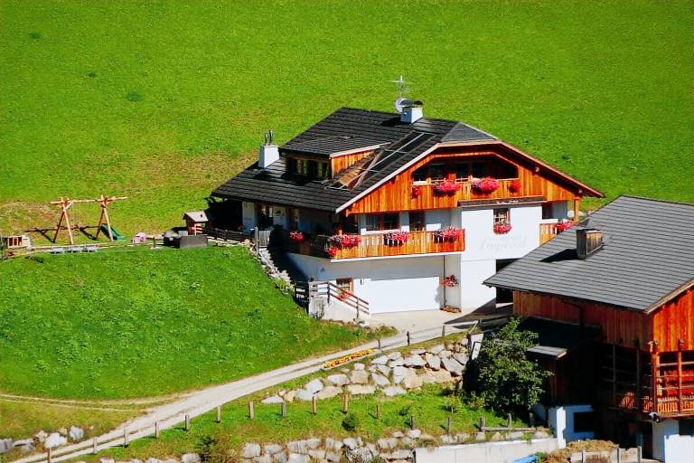 Ferienhaus  Corvara