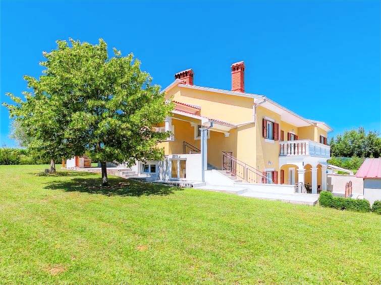 Ferienhaus  Balići Ii