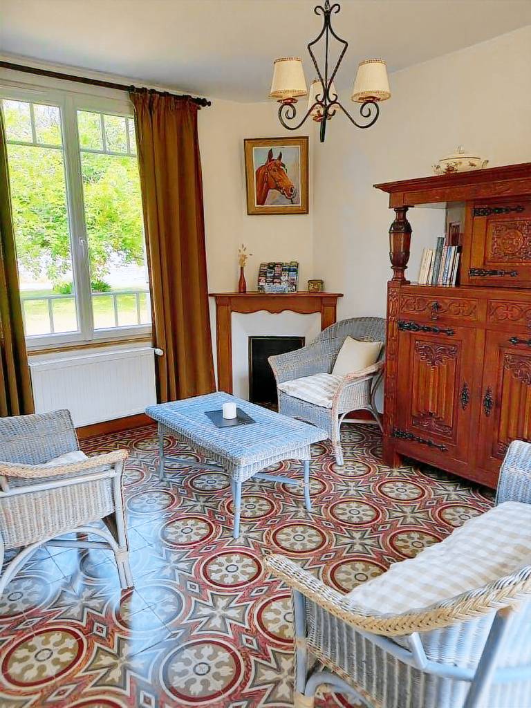 Gite with yard, barbeque & terrace — photo 3
