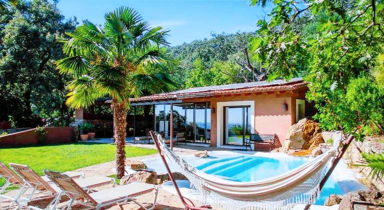 House with private pool, terrace & grill — photo 4
