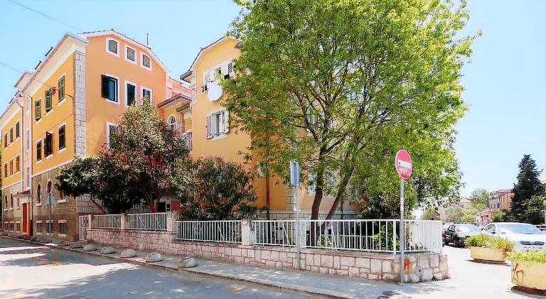 Holiday apartment with terrace | Near Diocletian's Palace — photo 5