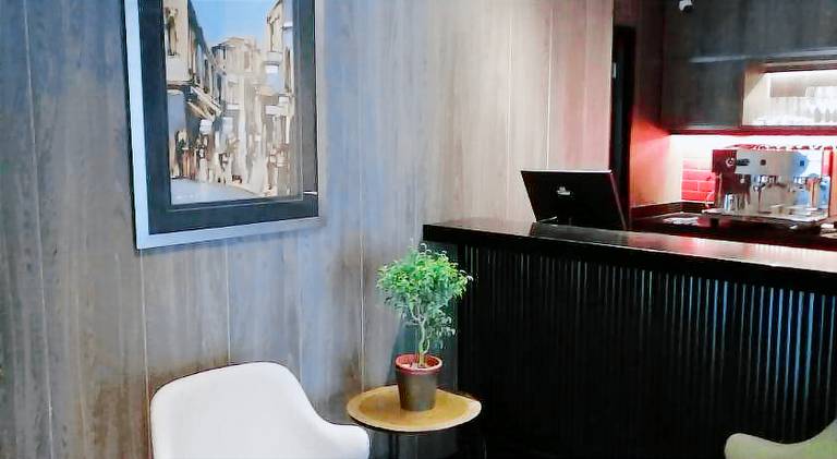 Hotel H9 — photo 3