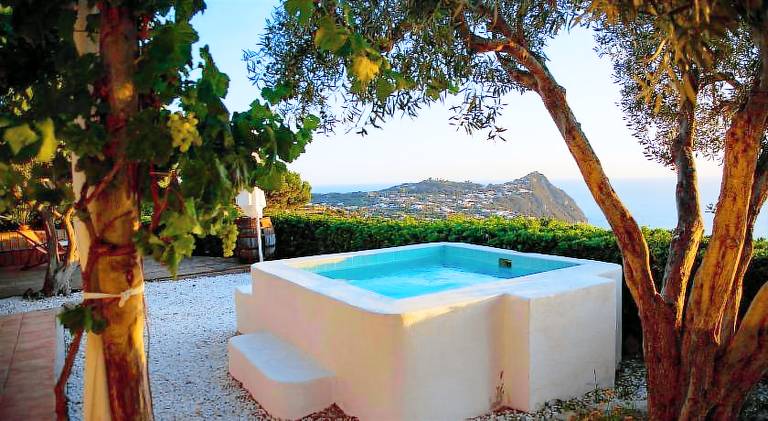 Borgo Corbaro - Exclusive Retreat in Serrara Fontana