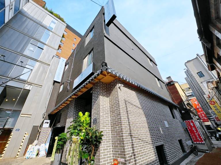 Eight Rest Hostel Myeong dong