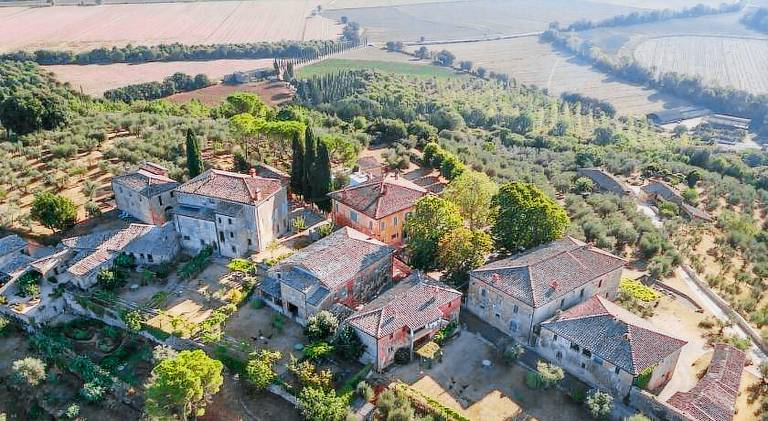 Vacation home with barbeque, pool & garden in Sovicille