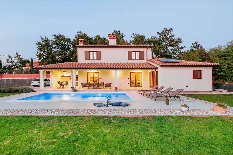 Villa Bičići