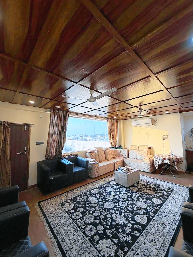 450 m&sup2; Ferienhaus