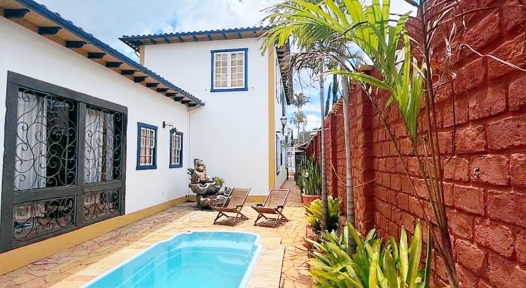 Pousada Jardim Colonial - Pousada romantica em Tiradentes com cafe mineiro e ambiente acolhedor! — photo 2