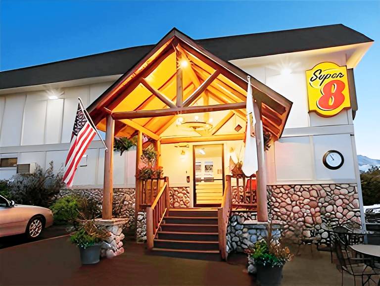 Super 8 By Wyndham Cody in Cody, WY