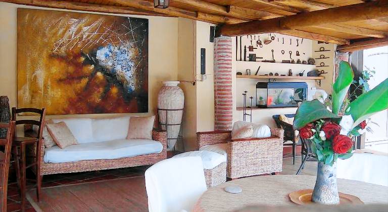 Family-oriented vacation home with jacuzzi, private pool & BBQ | Good for workation | Pets are welcome — photo 3