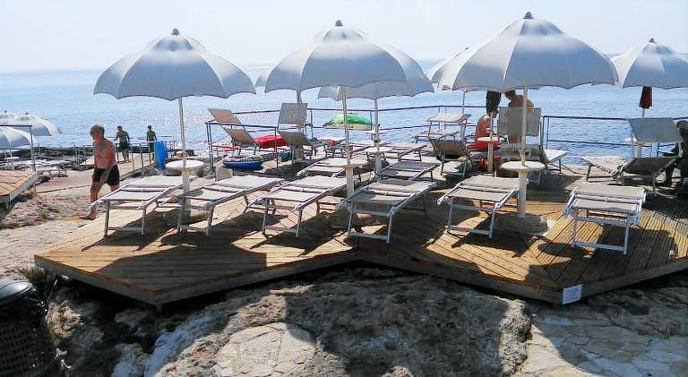 Holiday apartment with terrace & BBQ — photo 4