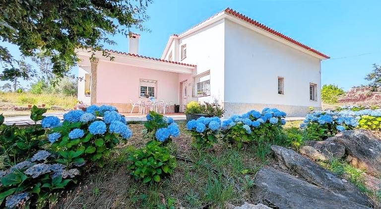 House with 3 rooms for 6 persons — photo 4