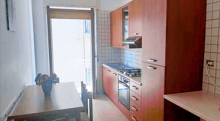Holiday apartment with 2 rooms for 6 persons in Ascea