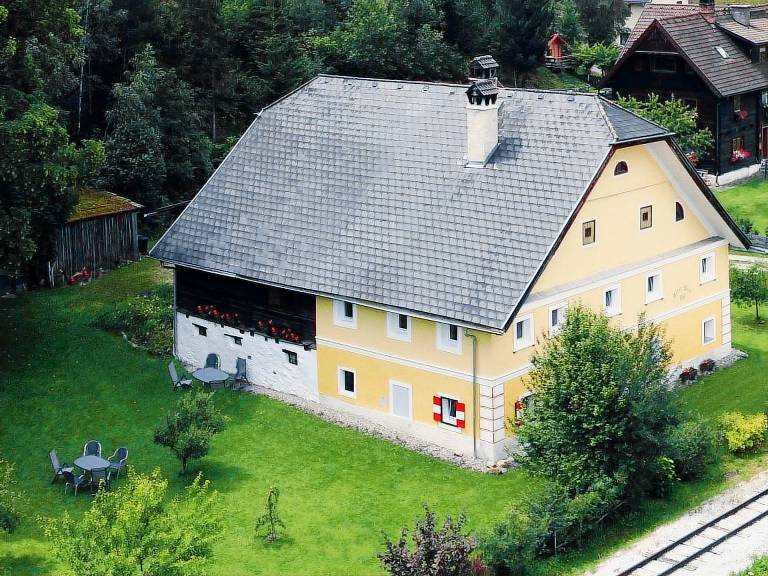 Erdgeschosswohnung in 320 Jahre altem Haus — photo 2