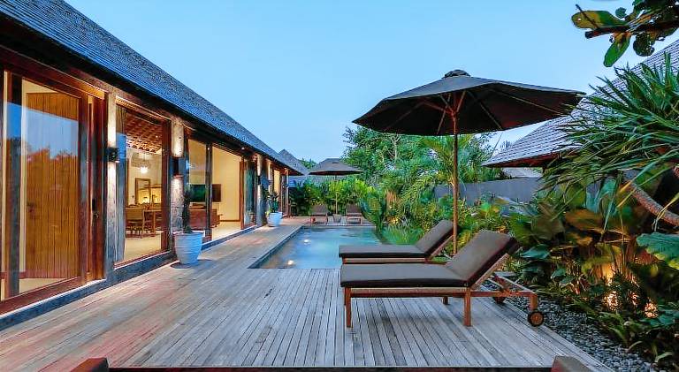 Villa with jacuzzi, patio & sauna — photo 4