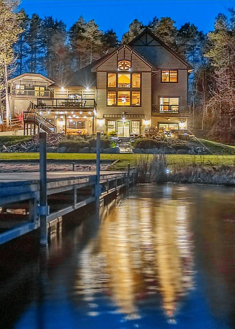 Lodge Big Rapids