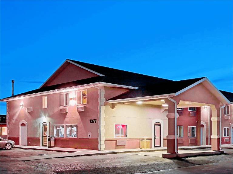 Super 8 By Wyndham Richfield Ut in Richfield, UT