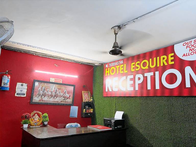 Hotel esquire